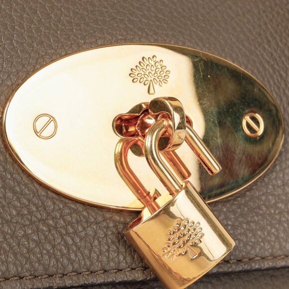 Mulberry Lily Medium Classic Solid Grey - Picture 11 of 14